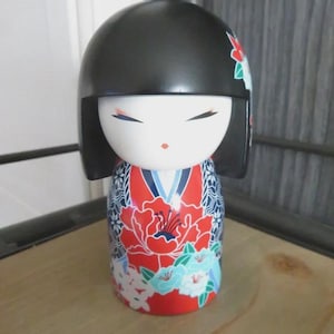Poupée asiatique vintage - France