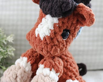 SOFORT LIEFERBAR Handgemachtes gehäkeltes Mini Pony Plüschtier - Weiches Decken-Garn