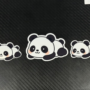 Pegatina de Panda Perezoso - Varios tamaños, mini y normal - Pegatinas de Panda Chibi - Pegatinas decorativas para portátil