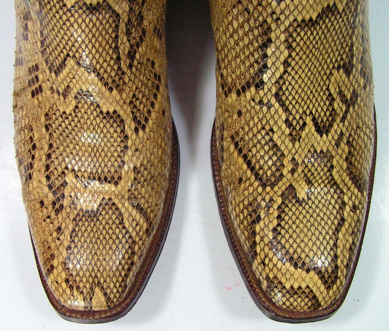 lucchese mens python boots