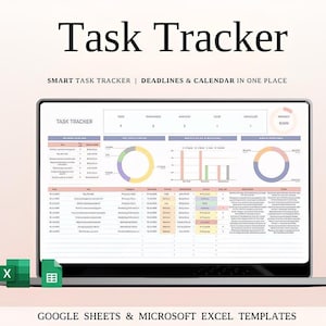以下が含まれることがあります： ラップトップの画面に「Task Tracker」スプレッドシートテンプレートが表示されています。画面には、「SMART TASK TRACKER | DEADLINES & CALENDAR IN ONE PLACE」というテキストとともに、データグラフと表が表示されています。ExcelとGoogle Sheetsの2つの緑色のアイコンが左下にあります。