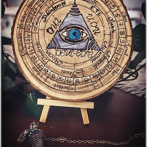 Pendule - Planche à pendule suspendue - Ouija & Zodiac à acheter en B2B pour vot