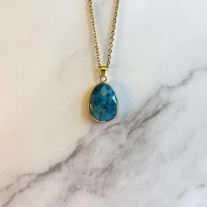 Sodalite necklace with gold pendant • blue gemstone necklace • drop-shaped jewelry • gold necklace for women • gift for her