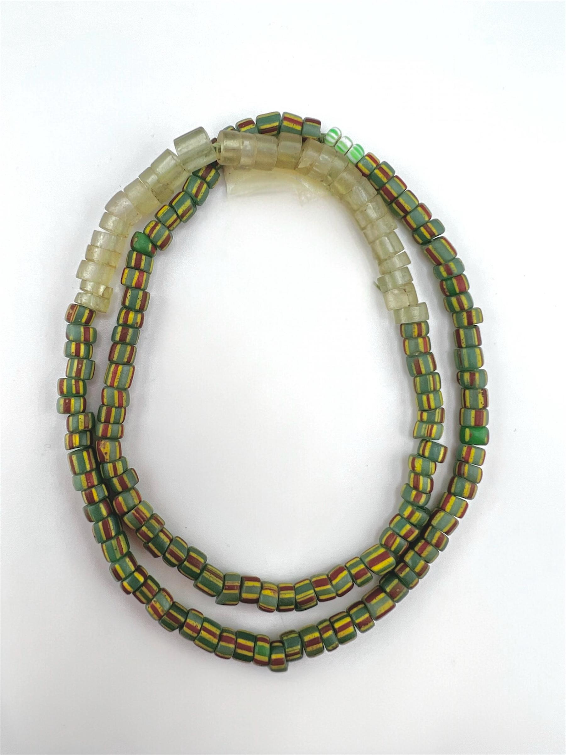 アンティーク ベネチアン カネット ビーズ：19 世紀のトレードビーズ