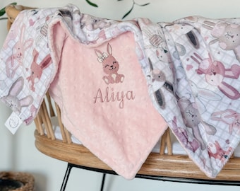 Personalized Baby Blanket, Embroidered Bunny Blanket, Wabbit Heart, Newborn Girl gift, Baby Shower Gift, Bunny Baby Blanket