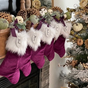 Bas de Noël prune, bas violet de Noël personnalisé, bas de Noël violet, bas de Noël personnalisé en velours lavande