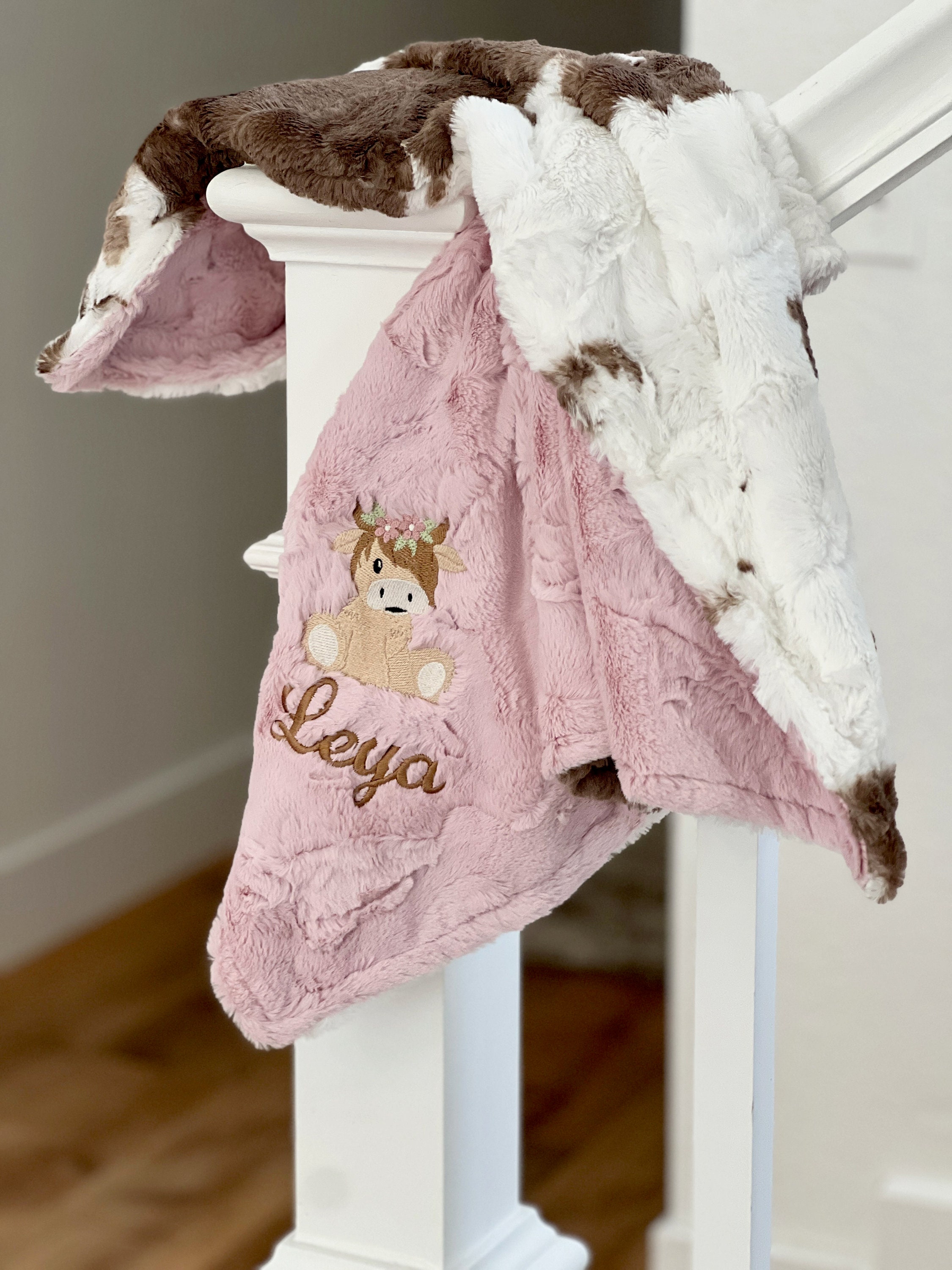 Personalized Baby Blanket, Embroidered Girl Highland Cow Blanket, Baby Cow Newborn Gift, Baby Shower Gift