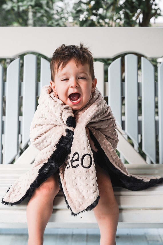 Black baby blanket discount