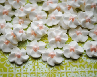 Royal Icing Flowers-  White Royal Icing Drop Flowers with pink pearl center (50)