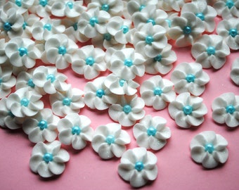 Royal Icing Flowers- Drop Style in White with Baby Blue  Sugar Pearl Center (30)