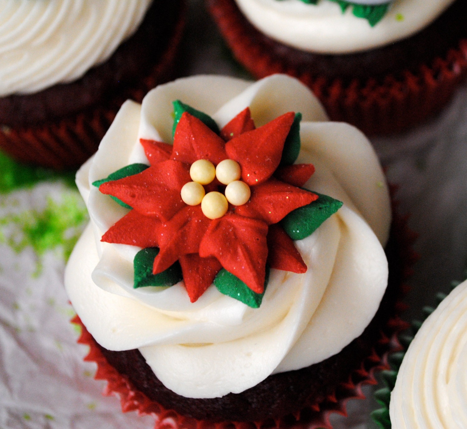 Poinsettia Royal Icing Decorations Great for Cupcakes or Etsy