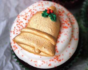 Gold Christmas Bells- Cupcake Toppers made from Royal Icing (6)