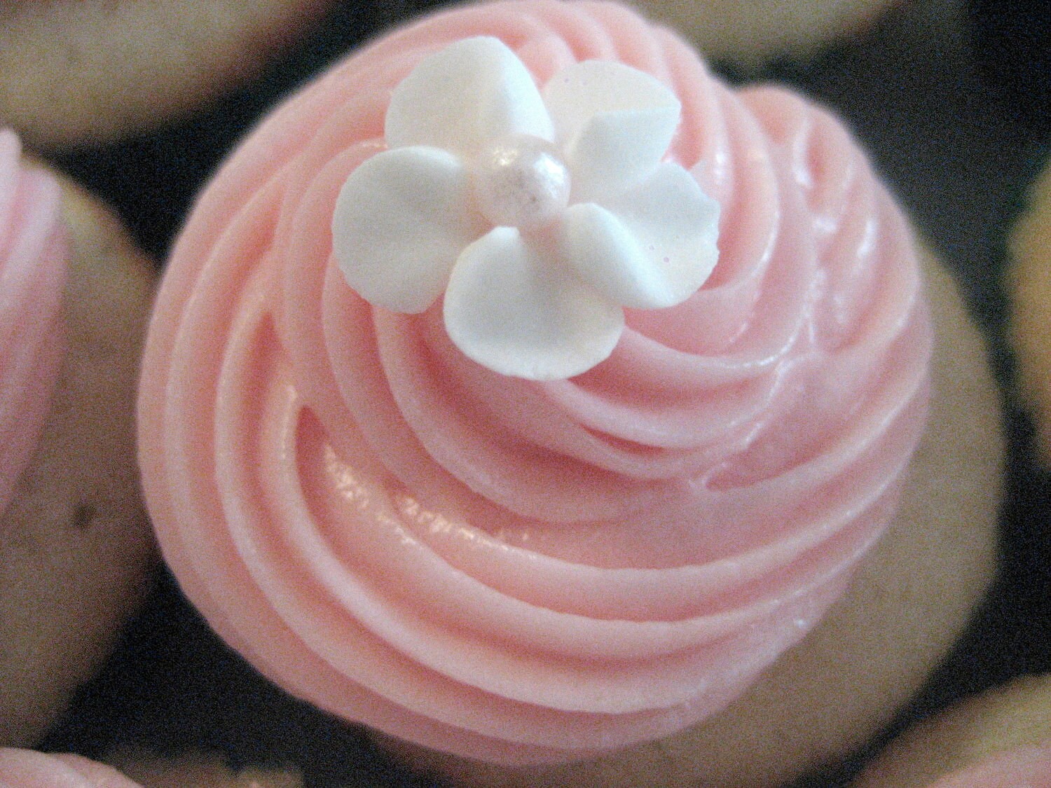 How Long Does It Take For Royal Icing Flowers To Dry at Joyce Burrage blog