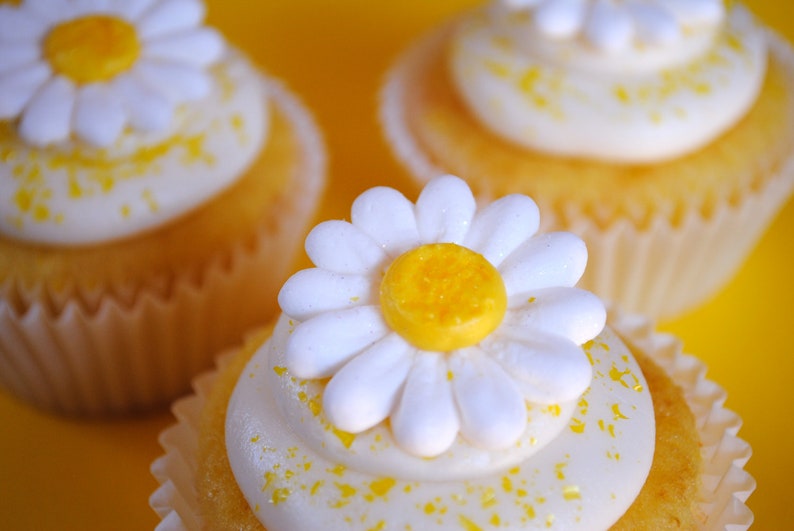 Lemon Flavored Royal Icing Daisies with Sparkles 12 Etsy