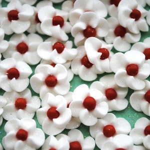 50 Handmade White Royal Icing Drop Flowers with red sugar pearl center