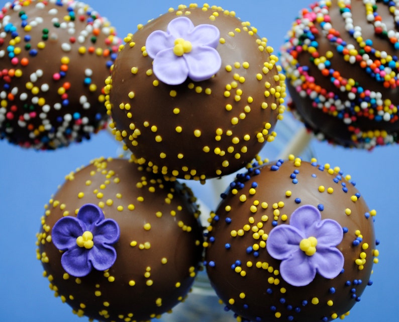 Edible Violets Made from Royal Icing in 3 shades of Violet 24 image 2