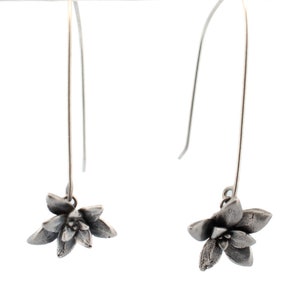 piccoli orecchini a fiore, orecchini pendenti in oro argento bronzo, succulenti, gioielli in metallo misto, orecchini da sposa floreali, regali da damigella d&#39;onore