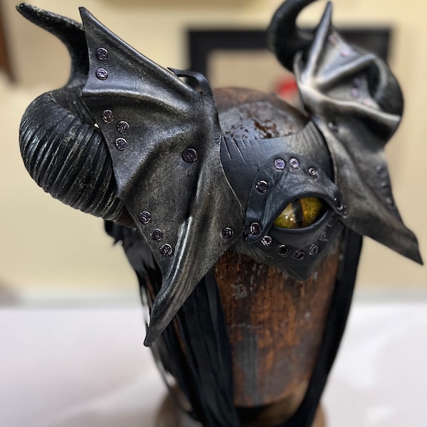 wing headpiece
