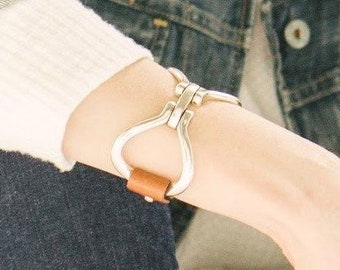 Two-Sided Snaffle Bit Leather Bracelet with Brown Leather Cuff - Thick Leather Bracelet for Women - Genuine Leather Equestrian Jewelry
