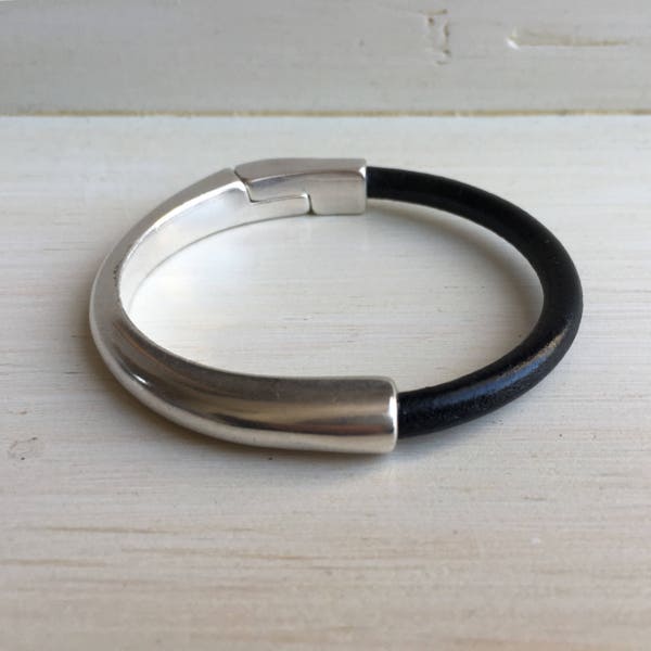 Black Leather Cuff Bracelet for Women with Silver Half Cuff Magnetic Clasp, Medium Width - Genuine Leather Bracelet - Gift for Her