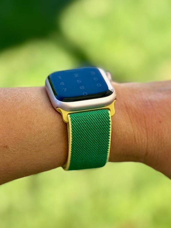 Apple Watch | Braided Nylon | Olive Green | Nato Strap Co  Apple Green Smartwatch with Woven Band display picture 1