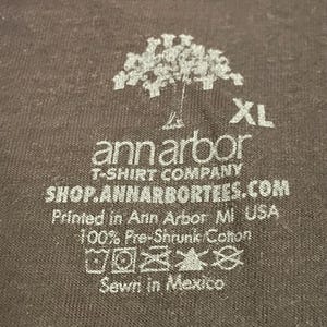 Camiseta negra estampada para hombre con el lema "Huelo a hippies" de Ronald Reagan, talla XL. imagen 2