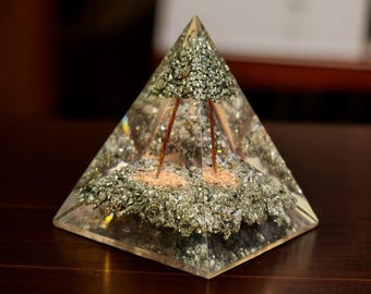 Pyrite Orgonite Pyramid – Copper wire Tree, Wealth &  Abundance Decor, Christmas Gift