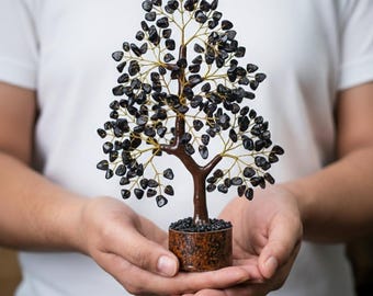 Árbol de cristal de turmalina negra: bonsái con piedras preciosas hecho a mano