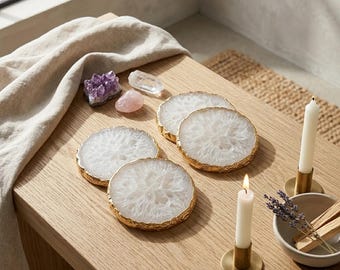 Natuurlijke witte kwartsonderzetters – vergulde gegalvaniseerde onderzetter, minimalistische boho drinkgerei, luxe kristallen tafeldecor