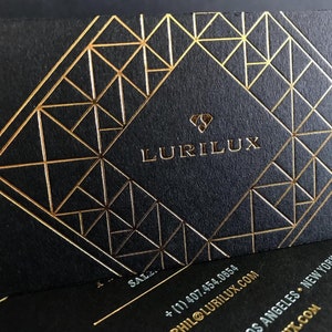 400 custom visitekaartjes - zwarte 32PT DIKKE luxe matte voorraad met goud, rood, blauw, roségoud, zilver, zwart, roze metallic folie met blindstempel