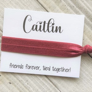 Laços de cabelo com nome personalizado, lembrancinha de festa de aniversário, gravata de cabelo, pulseira elástica para festa de aniversário, festa de casamento, cartão personalizado, laços de cabelo