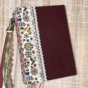 Christmas themed junk journal scrapbook photo journal memory keeper blank Christmas junk journal kit