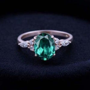 Vintage Green Emerald Oval Engagement Ring 14K White Gold Ring Women Fine Jewelry May Birthstone Vintage Wedding Ring Personalized Ring