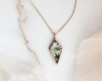 Natural Moss Agate Kite Pendant Birthday Gift For Her Kite Necklace Moss Agate Necklace Wedding Gift Kite Necklace Charm Necklace Moss Agate