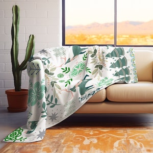 Scandinavian Floral Fauna Christmas Sherpa Fleece Blanket, Scandinavian Folk Art Winter Tree Gift, Holiday Sofa Throw Blankets, Cozy Snuggly