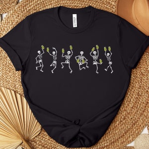 Pickle Skeleton Dance Shirt Women's Pickle Sweater Fall Canning Season T Homemade Cucumber Lover Crewneck Gift Tee Funny Pickle Jar Tshirt