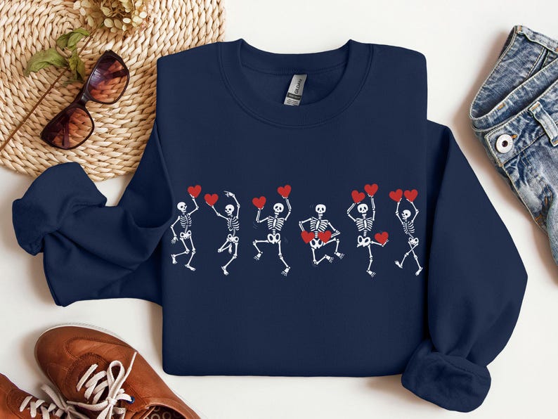 Sweat squelette Saint-Valentin, chemise coeurs squelettes dansants, t-shirt drôle de Saint-Valentin, cadeau d'amour mignon pour les vacances, ras du cou pour femme, tendance Navy
