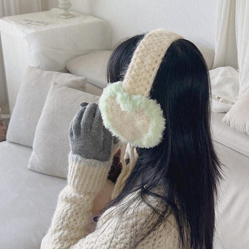 Crochet Earmuffs Pattern PDF, Heart Ear Warmer, Winter Crochet ...