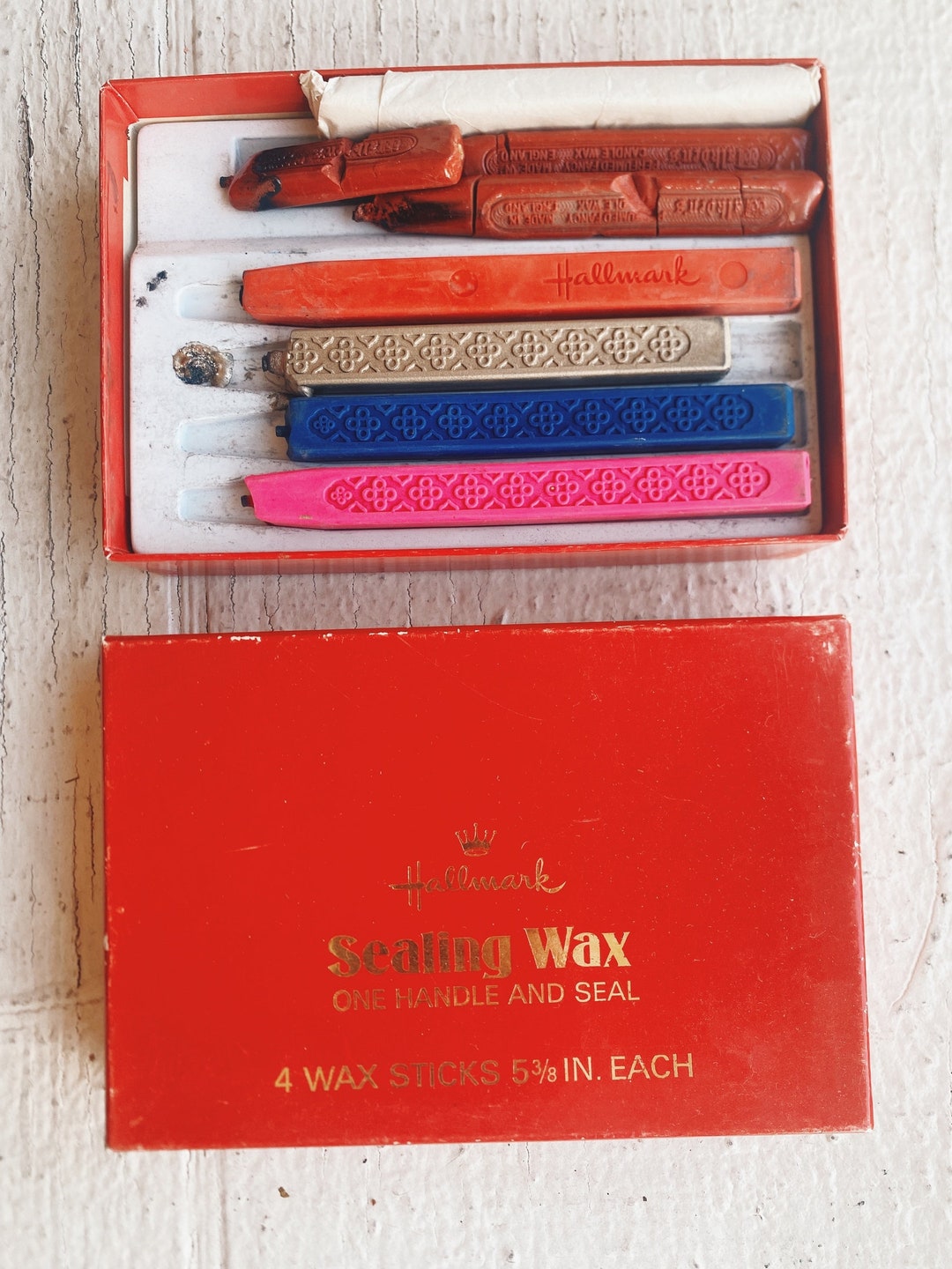 Walkden Reds Vintage Sealing Wax- Hallmark, Walkden’s, Red, Blue, Gold, Pink, Wax to ...