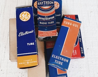 Vintage Electron Tubes - rca Radio Corp, jg af jan, jhs Sylvania, Stewart Warner, Collins Radio, Sonotone Corp, DAAG, DSA, MFD