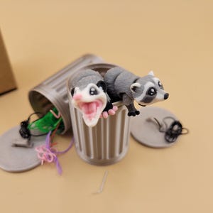 Ensemble de poubelles Raton laveur et opossum Buddy