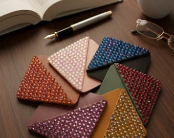 Marcador de esquina de cuero con diamantes de imitación - Juego de 2 - ¡Varios colores!