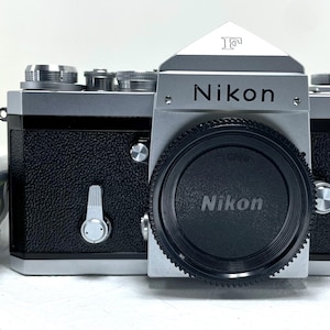 NIkon F Eye Level Finder 35mm SLR Film Camera Silver From JAPAN Vintage