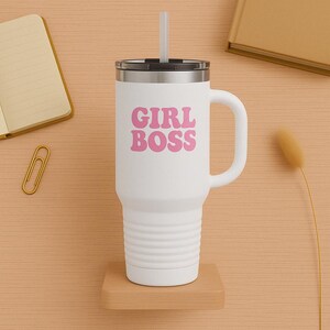 Taza de viaje con aislamiento "Girl Boss", 40 oz - Taza de café motivacional, elegante vaso de viaje para emprendedoras, regalo perfecto para ella, uso diario.