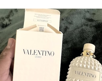 Valentino Uomo Born in Roma The Gold EDT Spray 100 ml / Perfume de lujo para hombre / Sellado / Vendedor estadounidense
