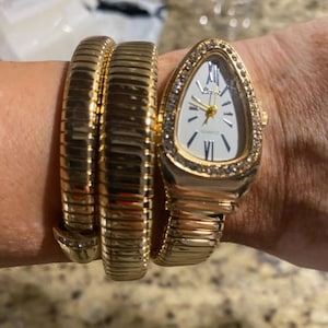Gold snake watch. Luxury snake bracelet watch, serpent watch, women’s watches, gift, trendy bracelet watch, birthday gift, Christmas, Moth