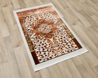 Kwiatowy turecki dywanik modlitewny: elegancki wzór Mihrab - wyprodukowany w Türkiye