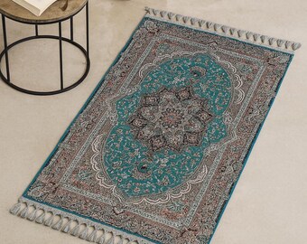 Turkish Prayer Rug, Traditional Ottoman Design, Muslim Seccade