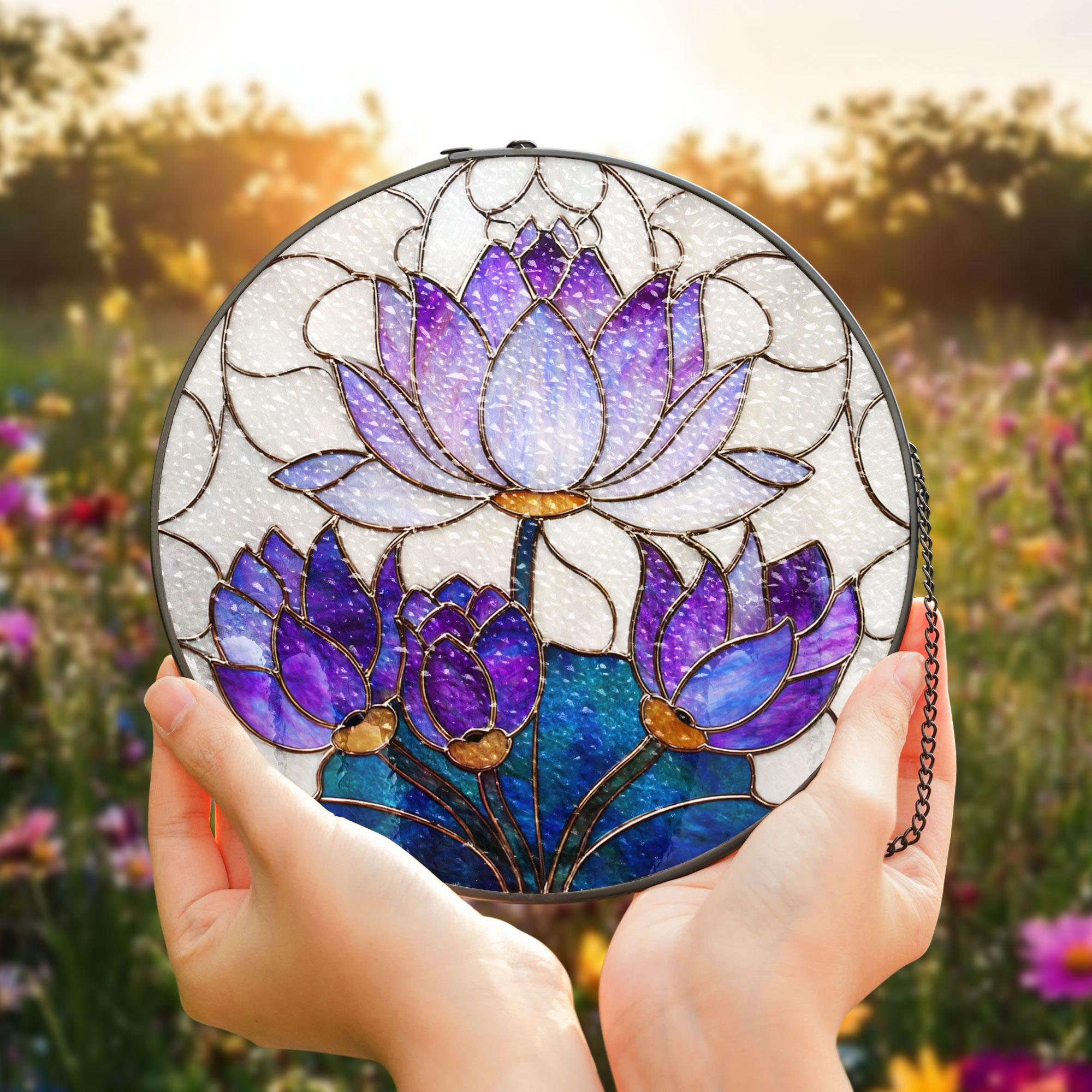 蓮の花のステンドグラスサンキャッチャー、紫の花のパネル、禅の窓飾り