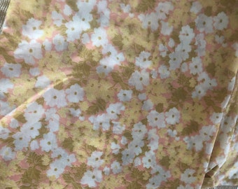 Vintage 1970s muted yellow floral fabric